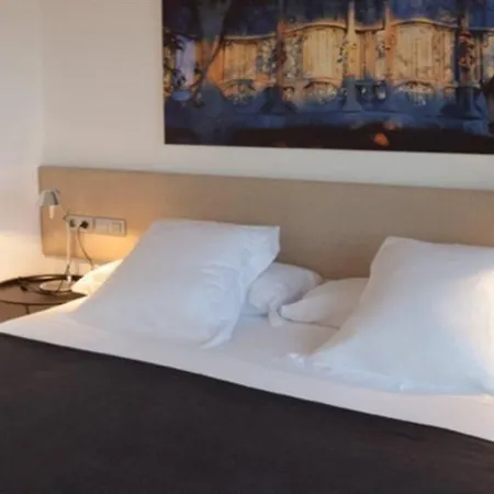 Izaka D377 Apartment